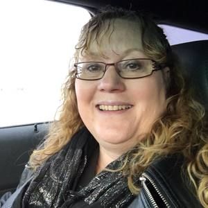 Meet your Posher, Christine